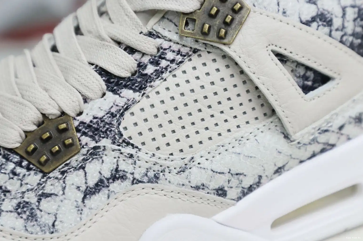 4 Kimikick retro snakeskin Air Jordan Jordan 0815